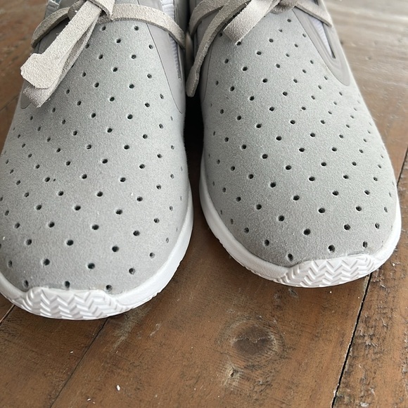 Native Apollo Mac Gray microfiber waterproof sneakers sandals - Picture 2 of 9